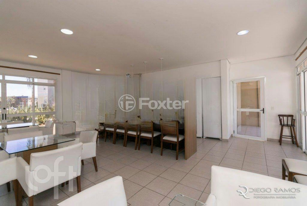 Apartamento à venda com 2 quartos, 57m² - Foto 33