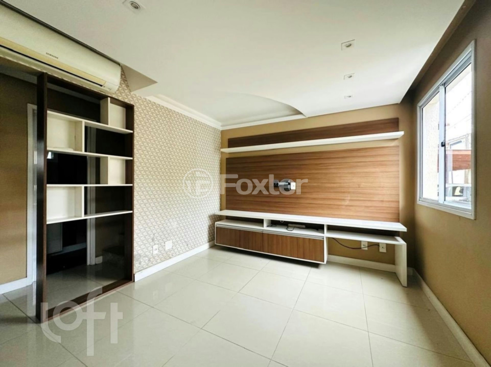 Casa de Condomínio à venda com 3 quartos, 112m² - Foto 2