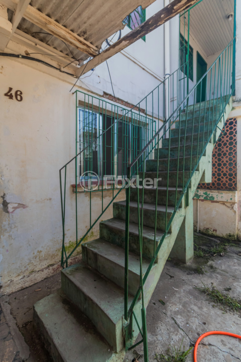Casa à venda com 5 quartos, 128m² - Foto 26
