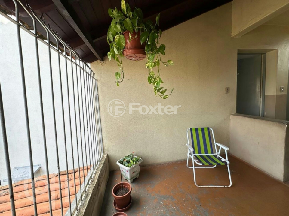 Apartamento à venda com 2 quartos, 39m² - Foto 11