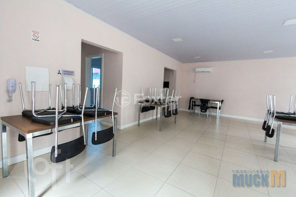 Apartamento à venda com 2 quartos, 56m² - Foto 18