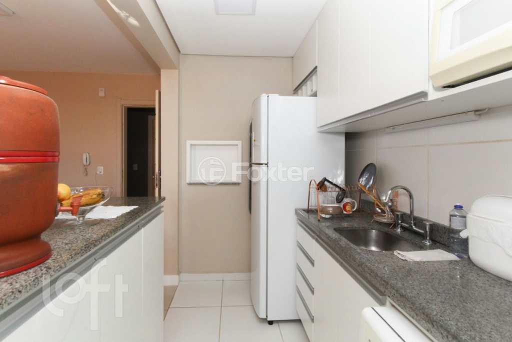 Apartamento à venda com 2 quartos, 66m² - Foto 15