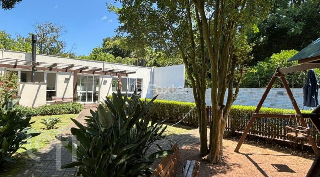 Casa de Condomínio à venda com 3 quartos, 164m² - Foto 2