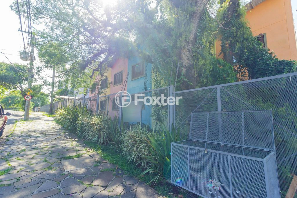 Casa de Condomínio à venda com 2 quartos, 68m² - Foto 1