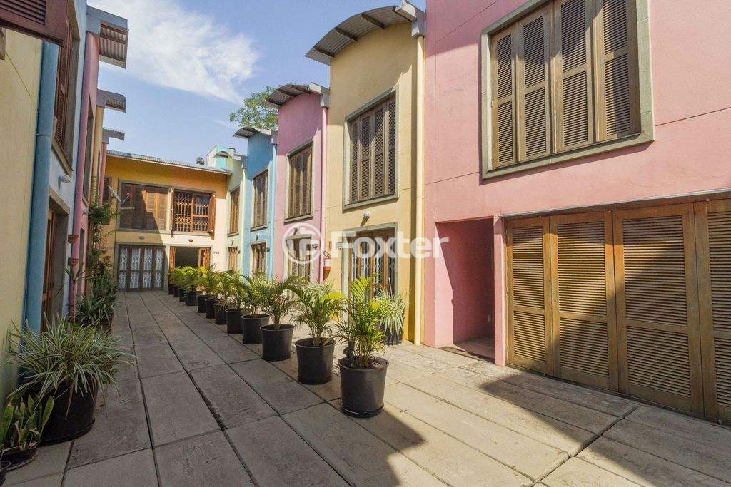 Casa de Condomínio à venda com 2 quartos, 68m² - Foto 3
