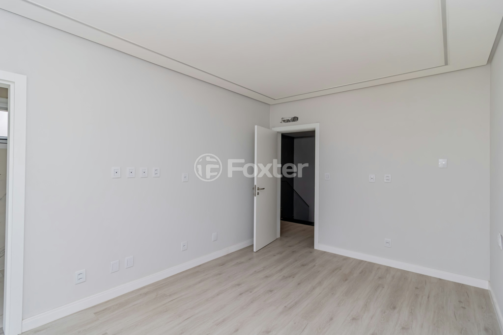 Casa de Condomínio à venda com 4 quartos, 26873m² - Foto 27