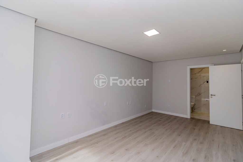 Casa de Condomínio à venda com 4 quartos, 26873m² - Foto 36