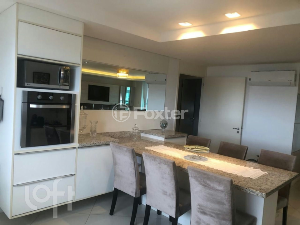 Apartamento à venda com 3 quartos, 156m² - Foto 10