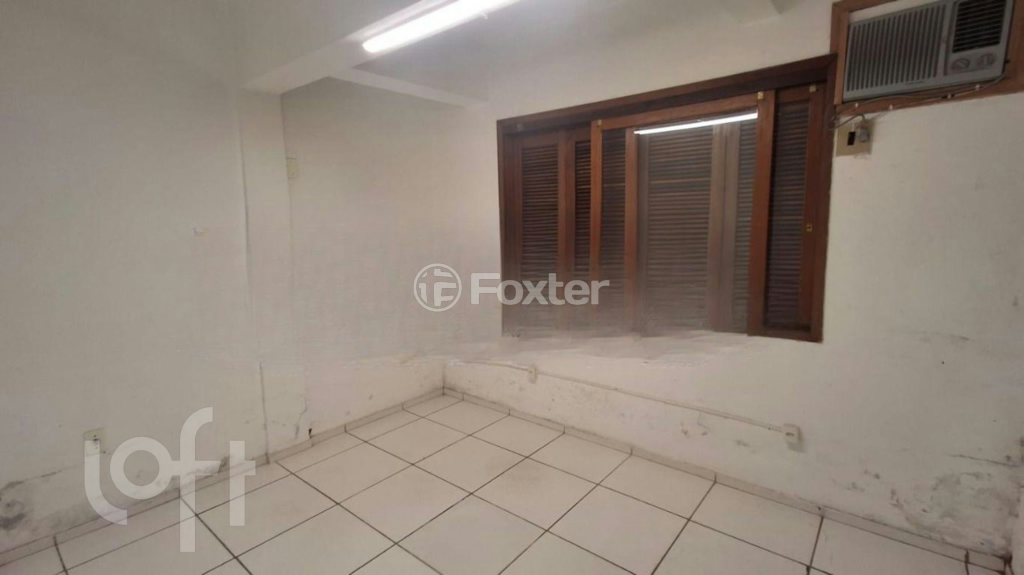 Casa à venda com 4 quartos, 344m² - Foto 17