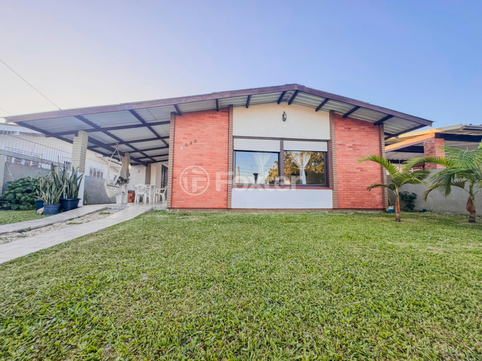 Casa à venda com 3 quartos, 280m² - Foto 2