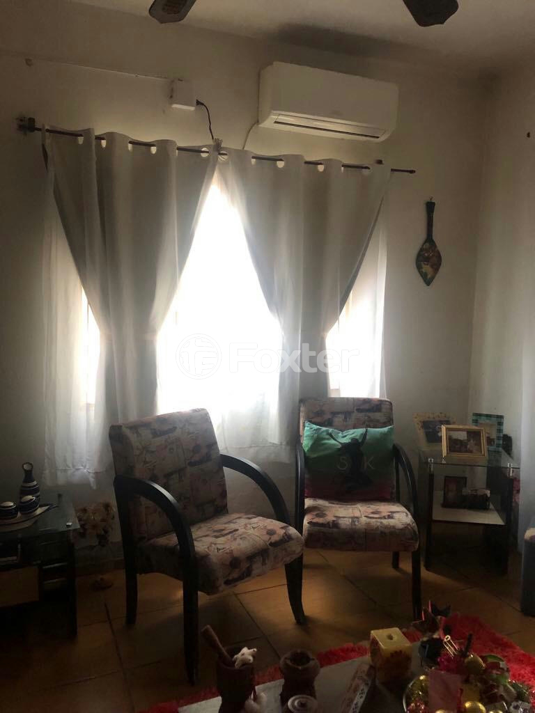 Casa à venda com 3 quartos, 157m² - Foto 4