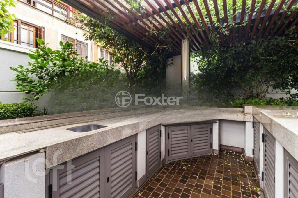 Apartamento à venda com 2 quartos, 68m² - Foto 26