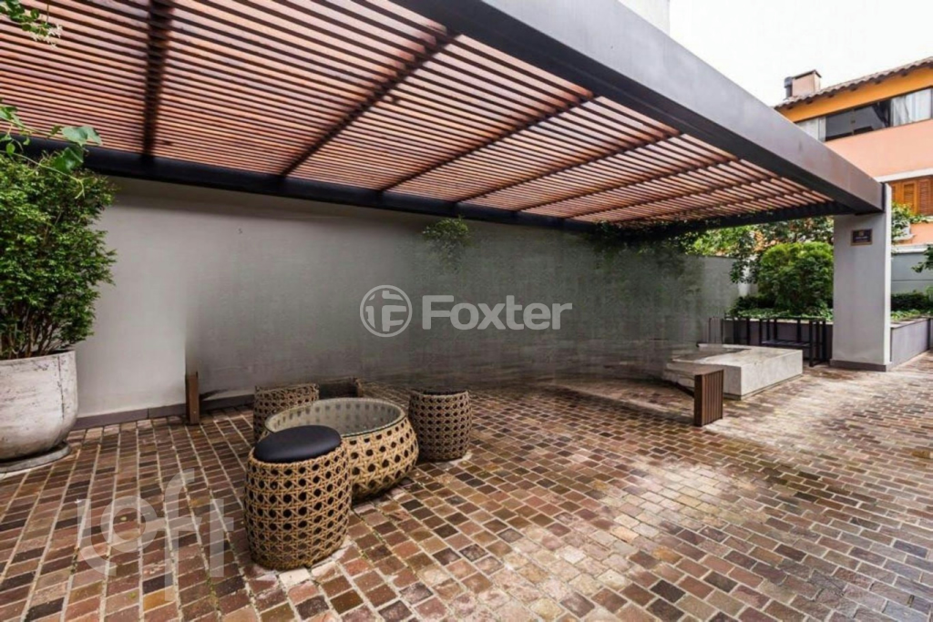 Apartamento à venda com 2 quartos, 68m² - Foto 24