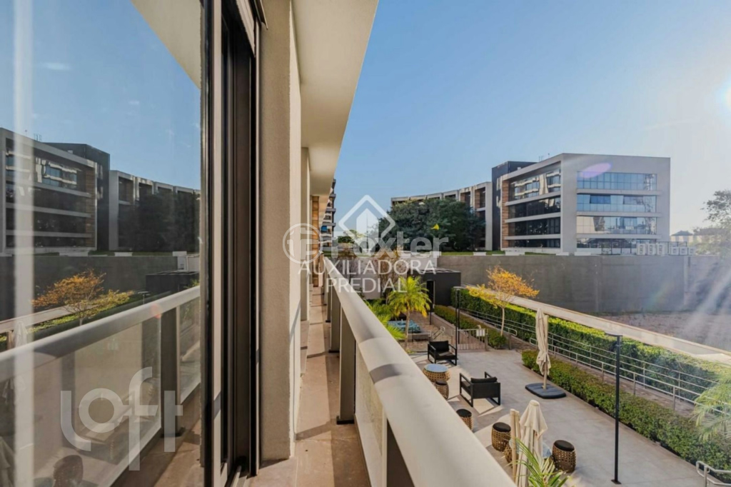 Apartamento à venda com 2 quartos, 68m² - Foto 2