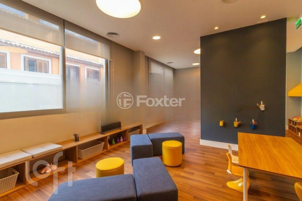 Apartamento à venda com 2 quartos, 68m² - Foto 32