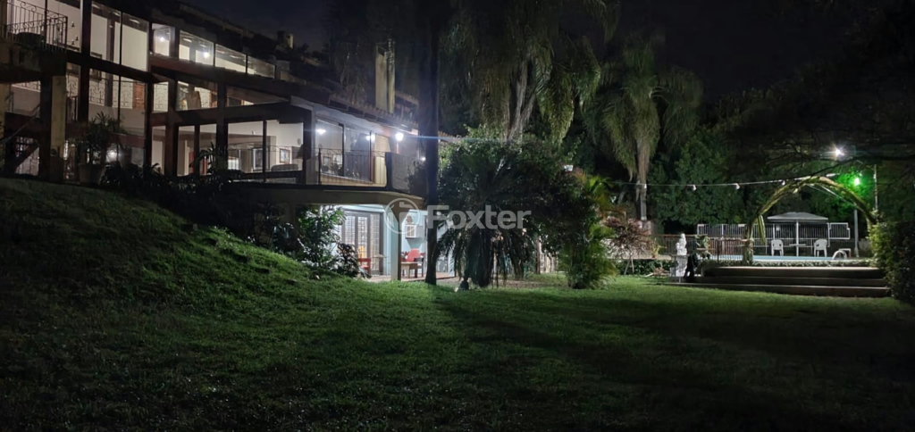 Casa à venda com 4 quartos, 915m² - Foto 3