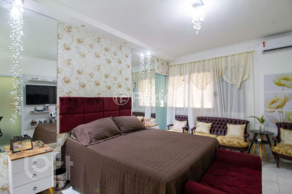 Casa à venda com 4 quartos, 270m² - Foto 18
