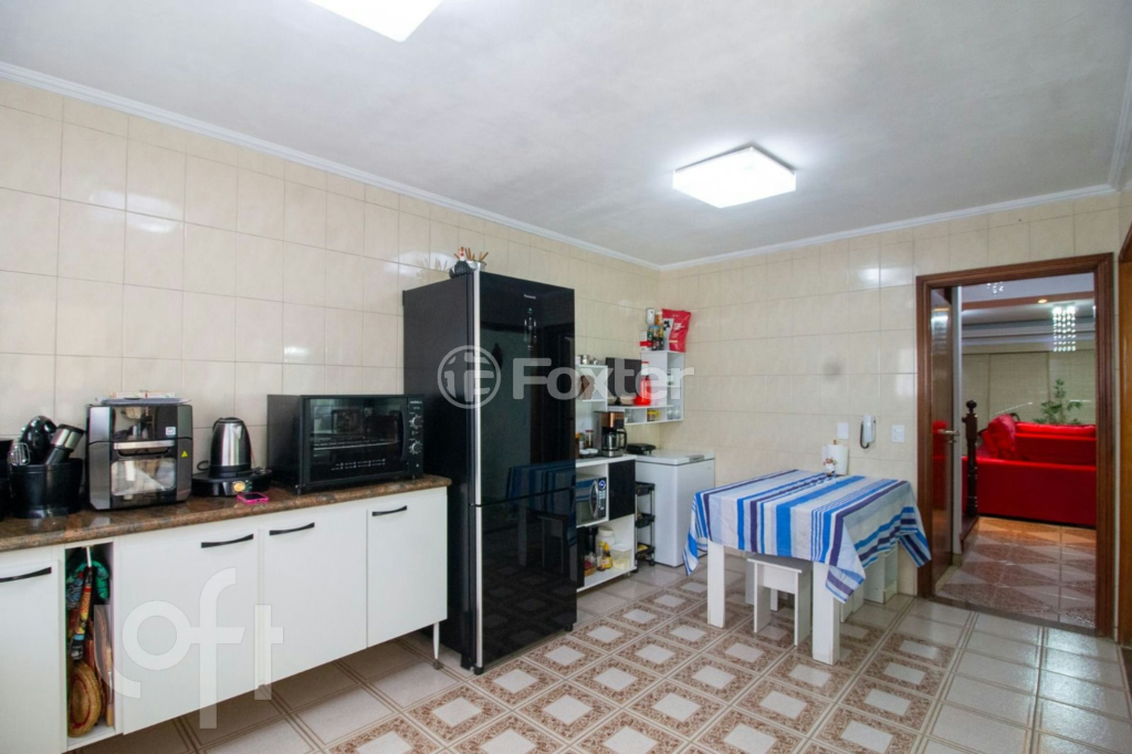 Casa à venda com 4 quartos, 270m² - Foto 3