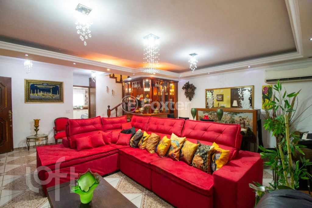 Casa à venda com 4 quartos, 270m² - Foto 32