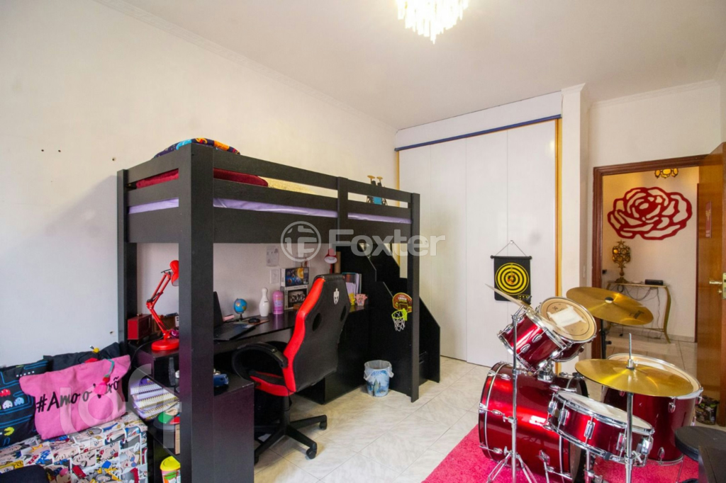 Casa à venda com 4 quartos, 270m² - Foto 22