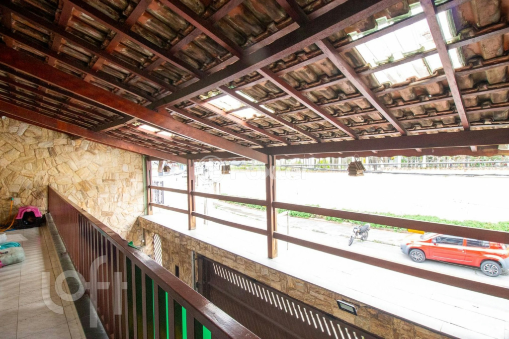 Casa à venda com 4 quartos, 270m² - Foto 13