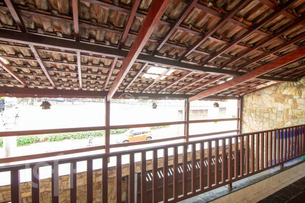 Casa à venda com 4 quartos, 270m² - Foto 14