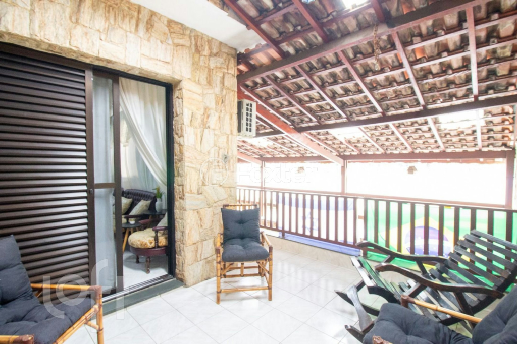 Casa à venda com 4 quartos, 270m² - Foto 12