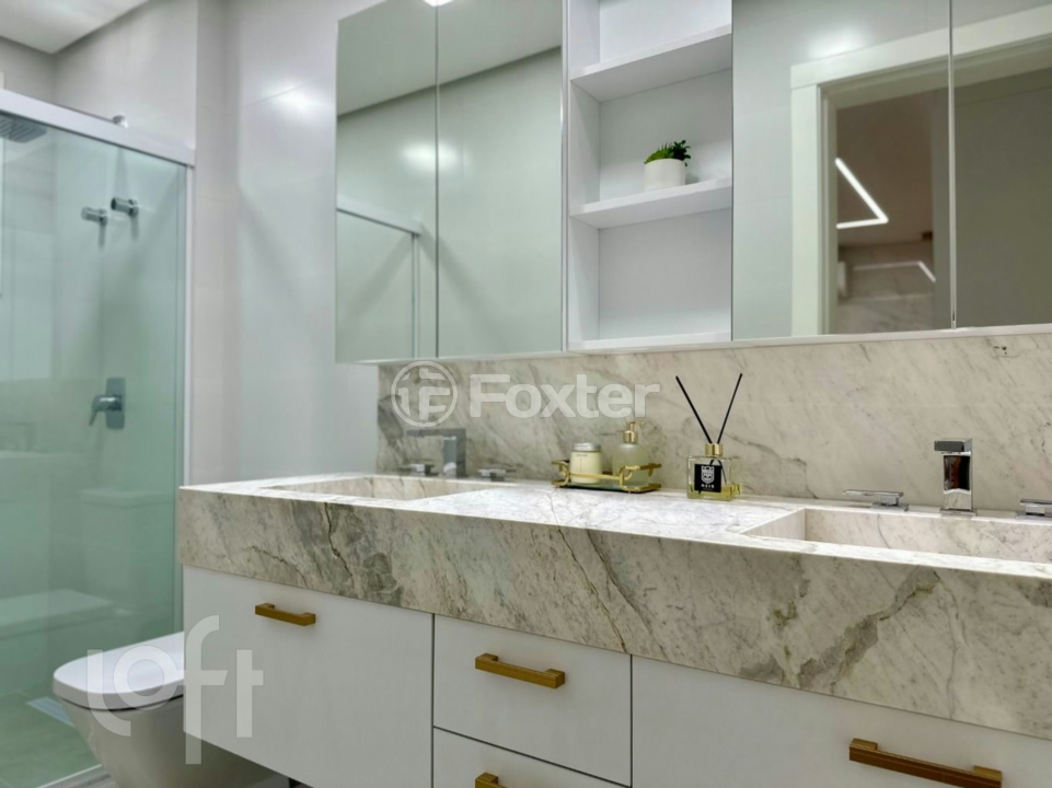 Apartamento à venda com 3 quartos, 119m² - Foto 19