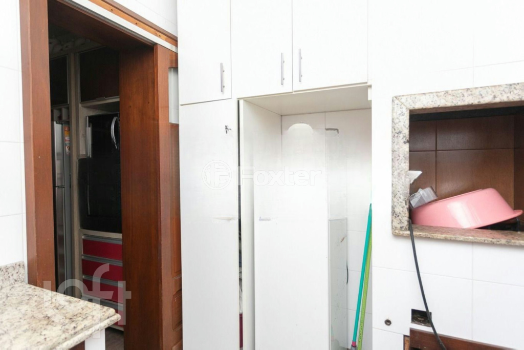 Casa à venda com 3 quartos, 224m² - Foto 55