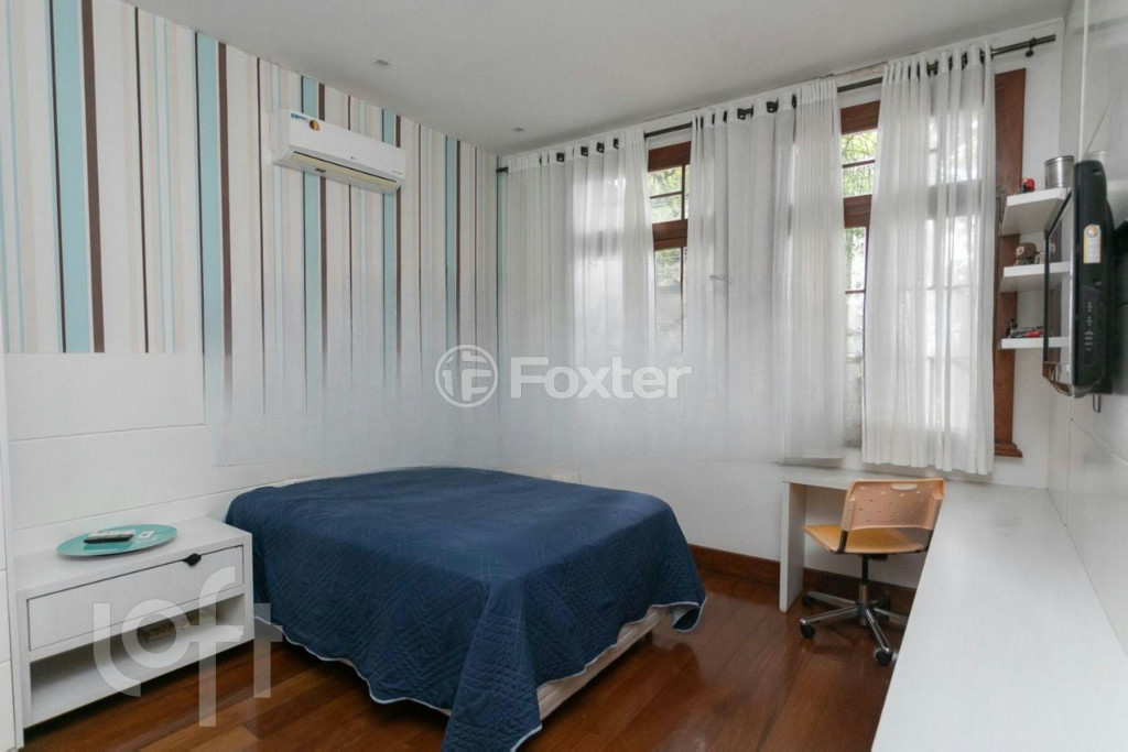 Casa à venda com 3 quartos, 224m² - Foto 32