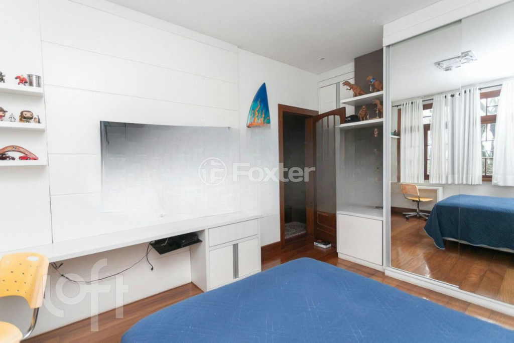 Casa à venda com 3 quartos, 224m² - Foto 31