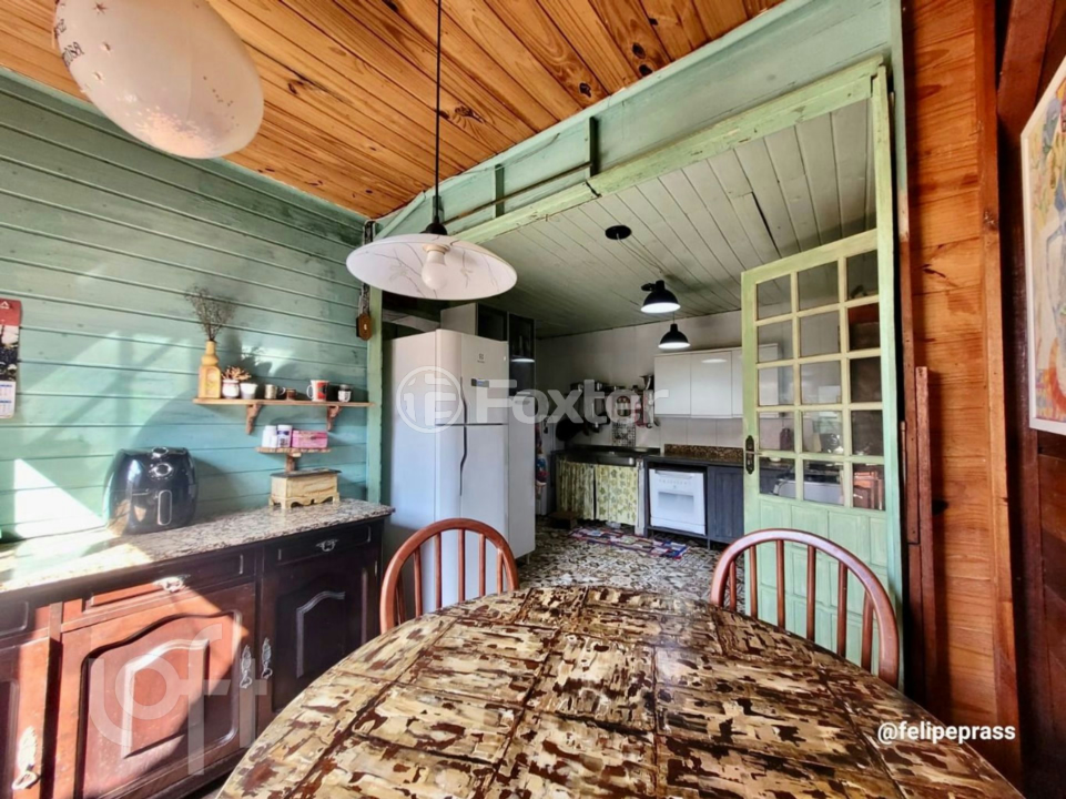 Casa à venda com 4 quartos, 200m² - Foto 6