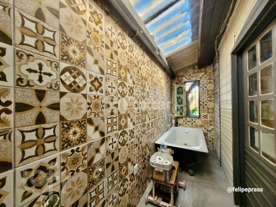 Casa à venda com 4 quartos, 200m² - Foto 24