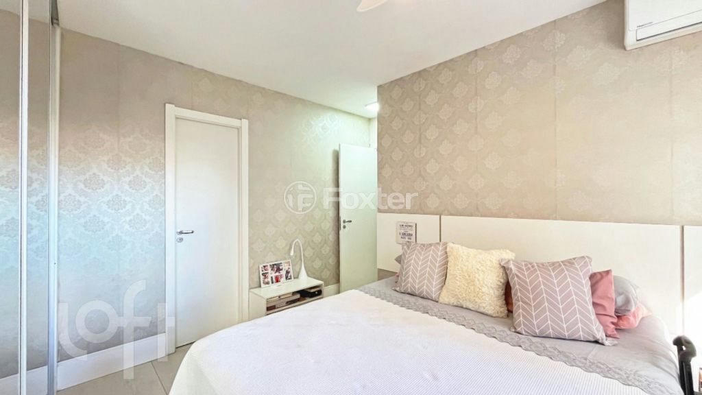 Apartamento à venda com 3 quartos, 75m² - Foto 25