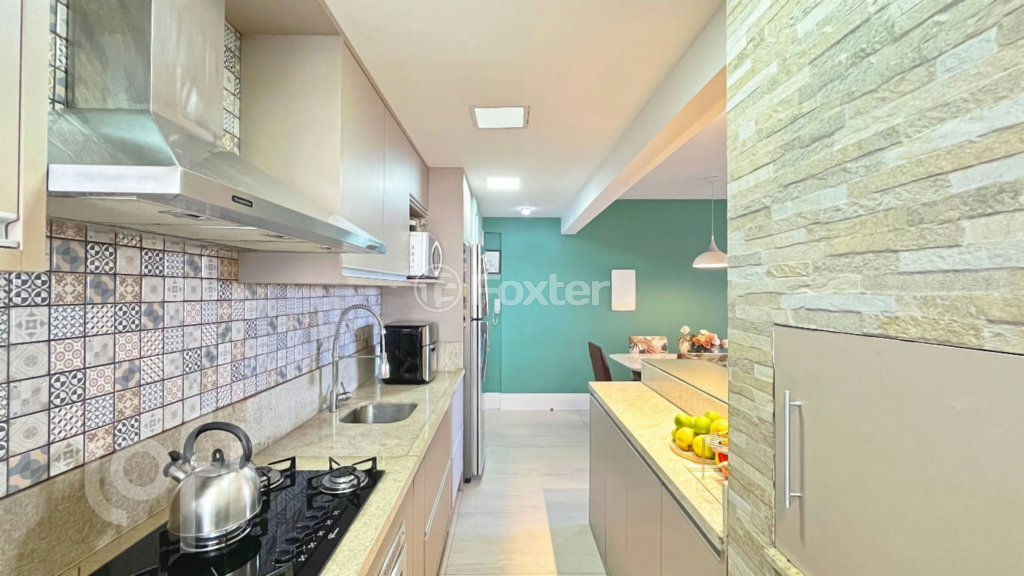 Apartamento à venda com 3 quartos, 75m² - Foto 2