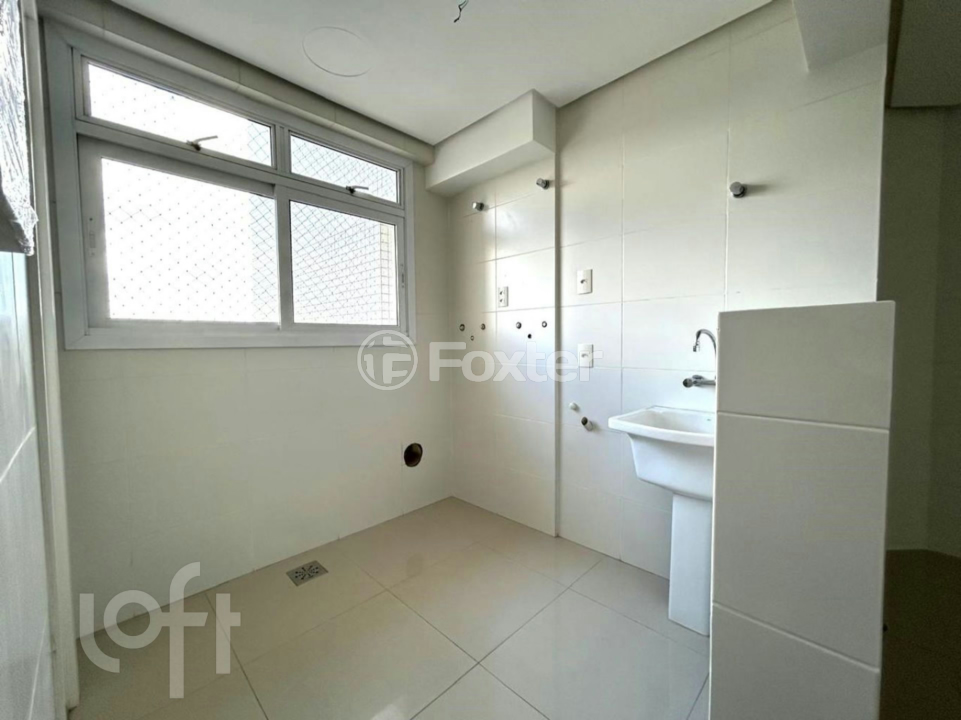 Apartamento à venda com 3 quartos, 147m² - Foto 10