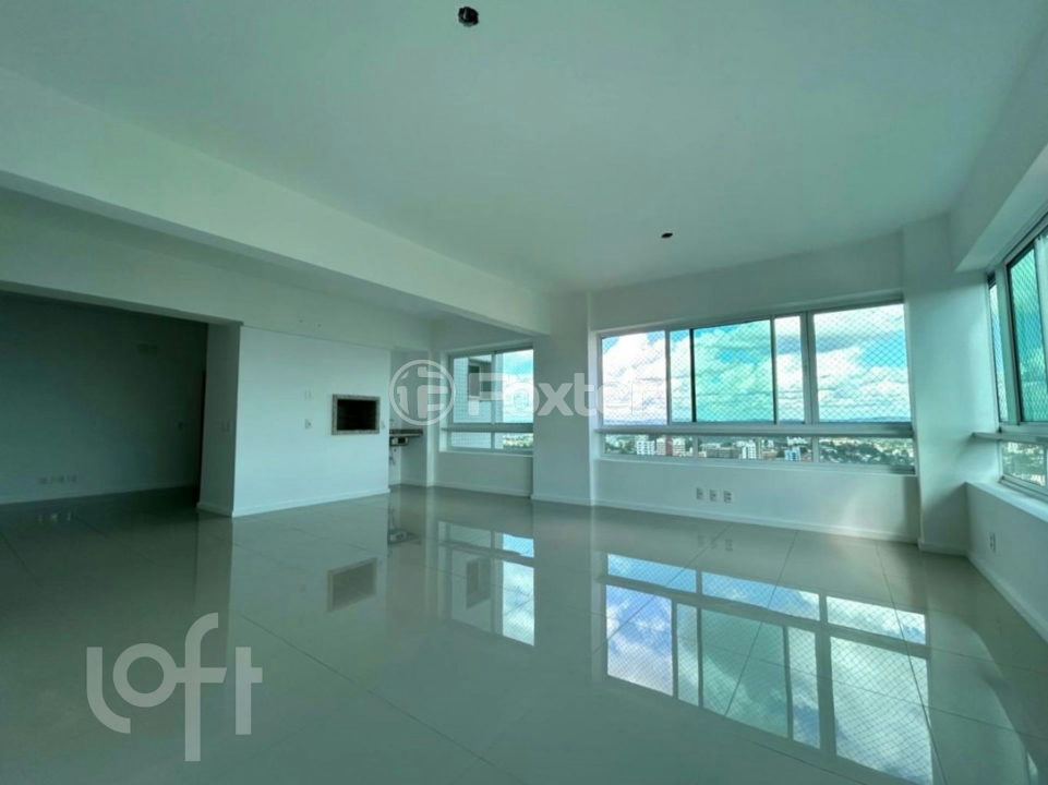 Apartamento à venda com 3 quartos, 147m² - Foto 3