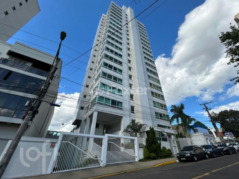 Apartamento à venda com 3 quartos, 147m² - Foto 1