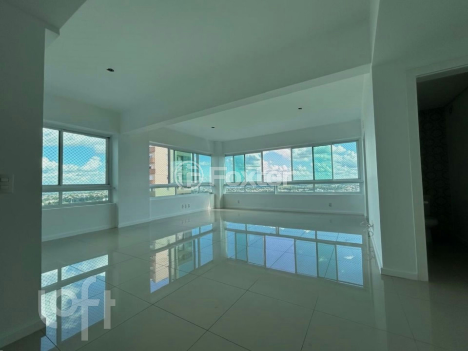 Apartamento à venda com 3 quartos, 147m² - Foto 8