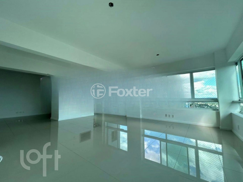 Apartamento à venda com 3 quartos, 147m² - Foto 7