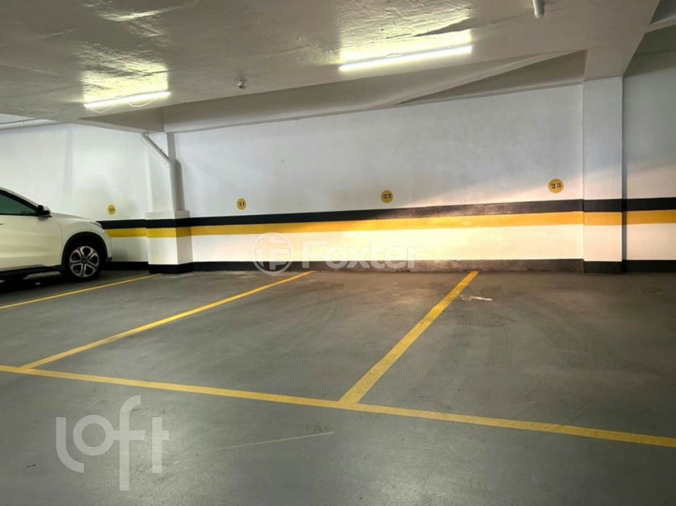 Apartamento à venda com 3 quartos, 147m² - Foto 36