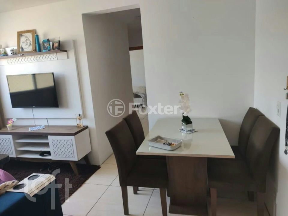 Apartamento à venda com 2 quartos, 44m² - Foto 3
