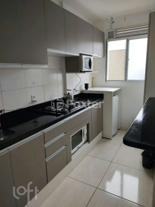 Apartamento à venda com 2 quartos, 44m² - Foto 1