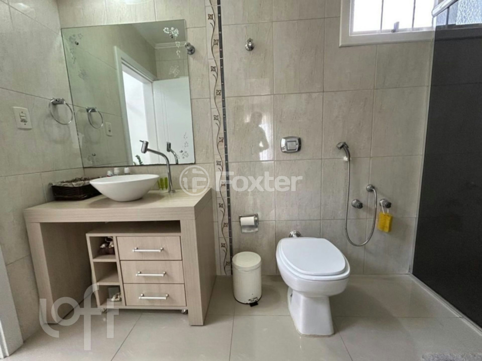 Casa à venda com 4 quartos, 376m² - Foto 19