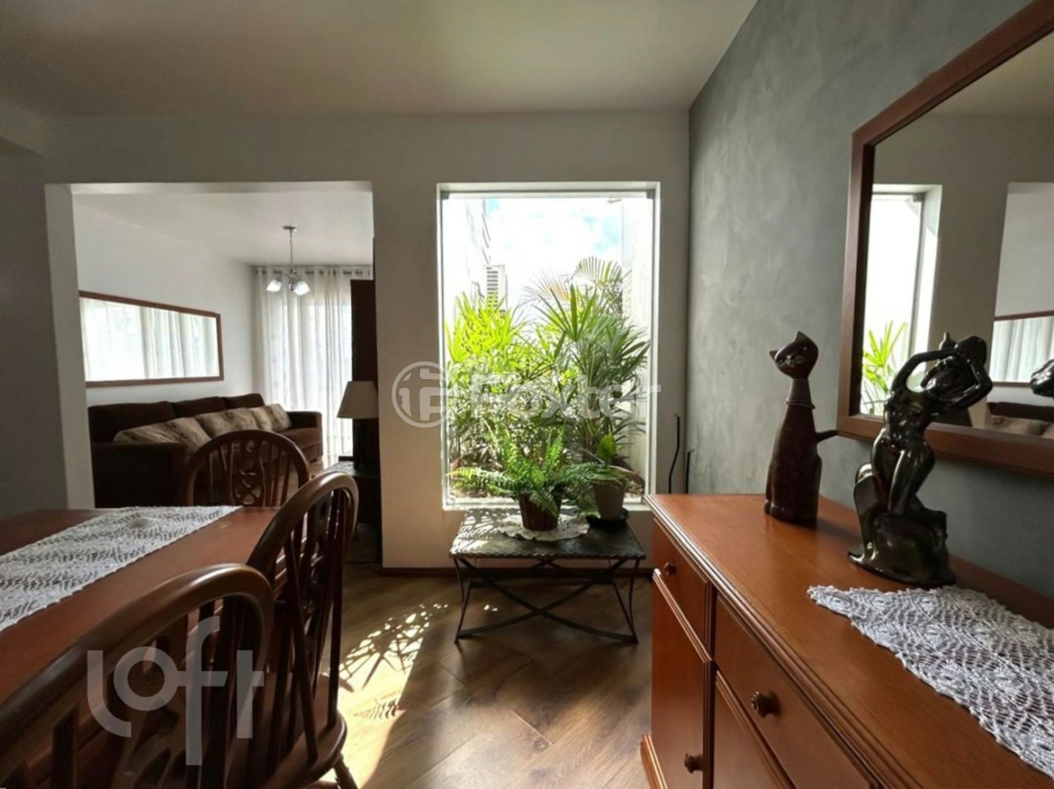 Casa à venda com 4 quartos, 376m² - Foto 7