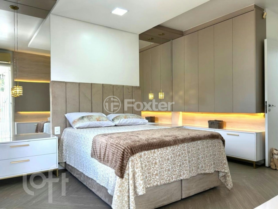 Casa à venda com 4 quartos, 376m² - Foto 12