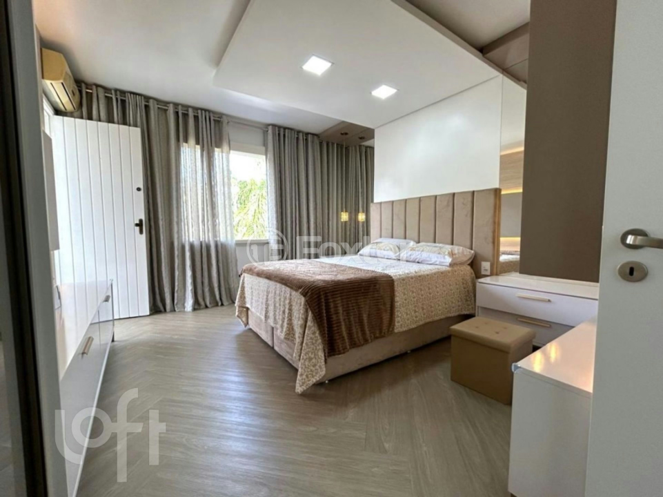 Casa à venda com 4 quartos, 376m² - Foto 14