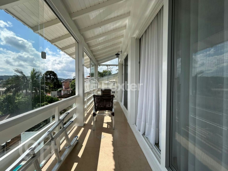 Casa à venda com 4 quartos, 376m² - Foto 49