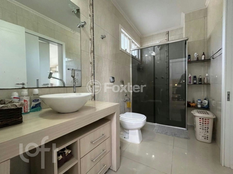 Casa à venda com 4 quartos, 376m² - Foto 16
