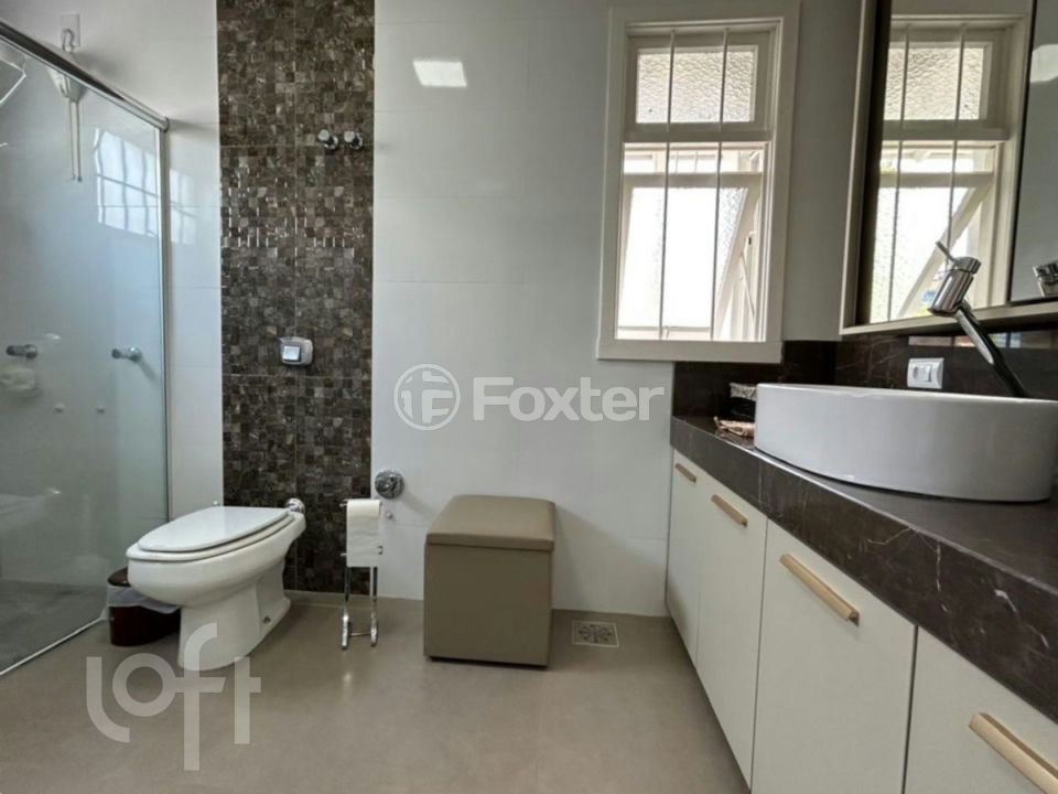 Casa à venda com 4 quartos, 376m² - Foto 18